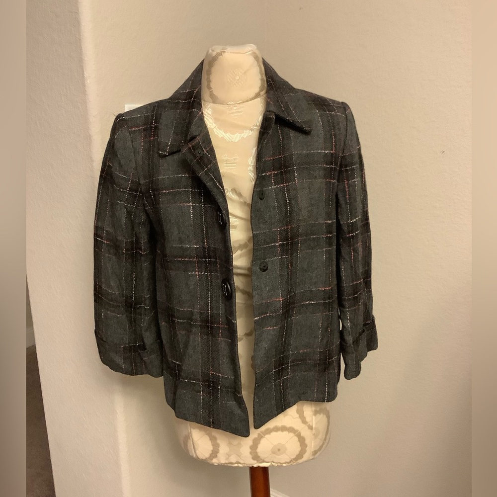 Tahari Striped button down coat size 2